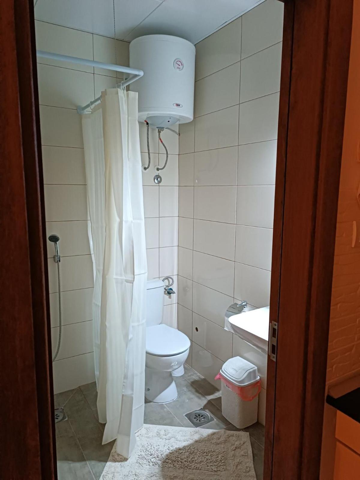 Adamovic Apartamento Pirot Exterior foto